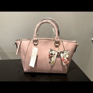 New pink purse with removable crossbody strap